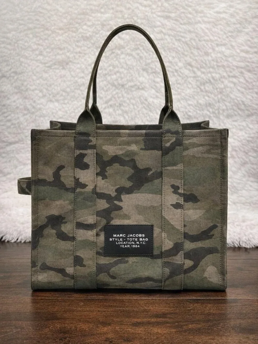 Marc Jacobs The Camo Jacquard Large Tote Bag - Camo Multi